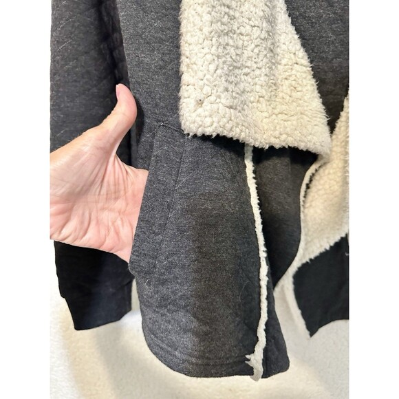 Billabong Sherpa Quilted Jacket Women's Casual Navy Blue Open Front Small - Picture 4 of 14